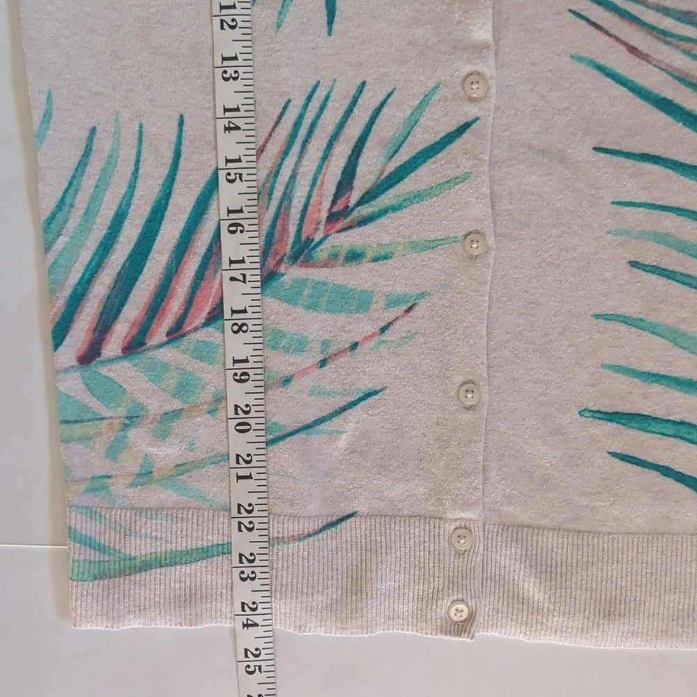 Merona Tropical Palm Leaf Print Heathered Button Up Cardigan Sweater MEDIUM Tan - Picture 14 of 15